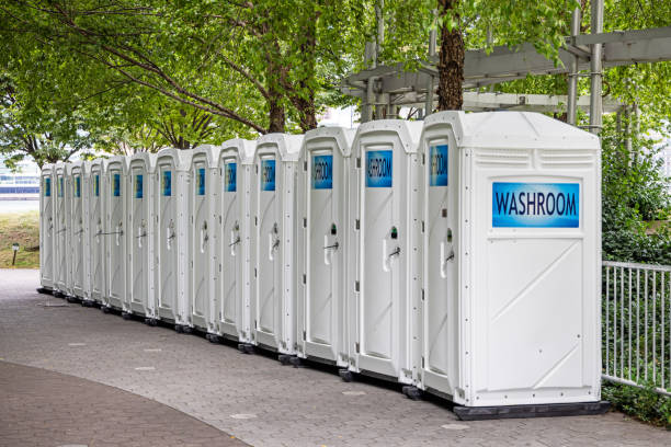 Best Portable toilet rental cost  in Huntsville, MO